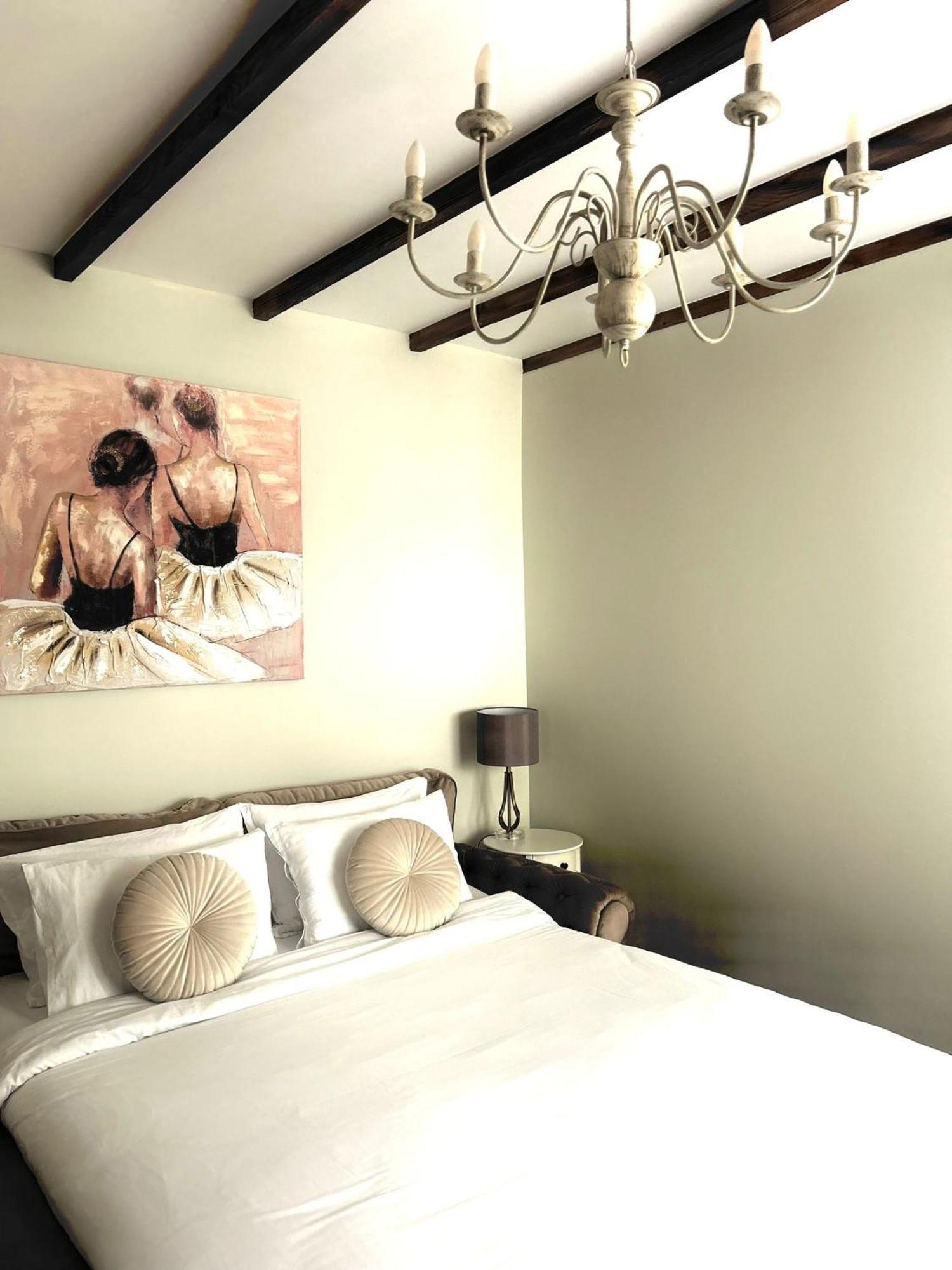 The Corner House Apartment Hunedoara Luaran gambar