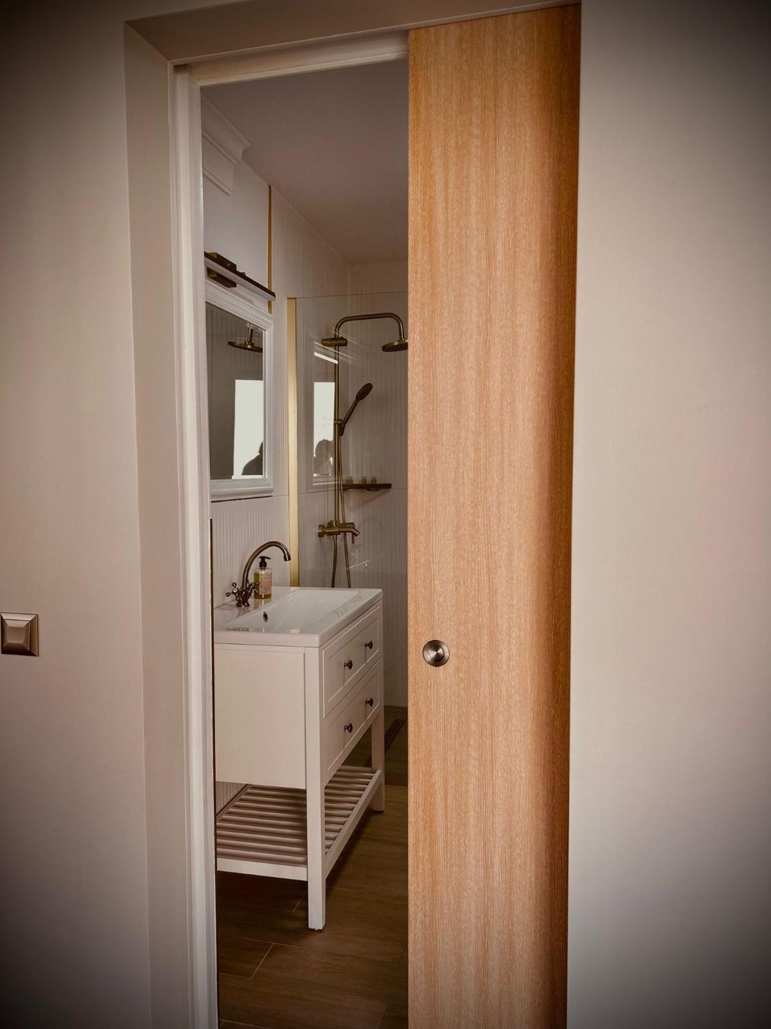 The Corner House Apartment Hunedoara Luaran gambar